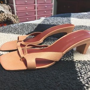 Y2K Vintage square toe kitten heels